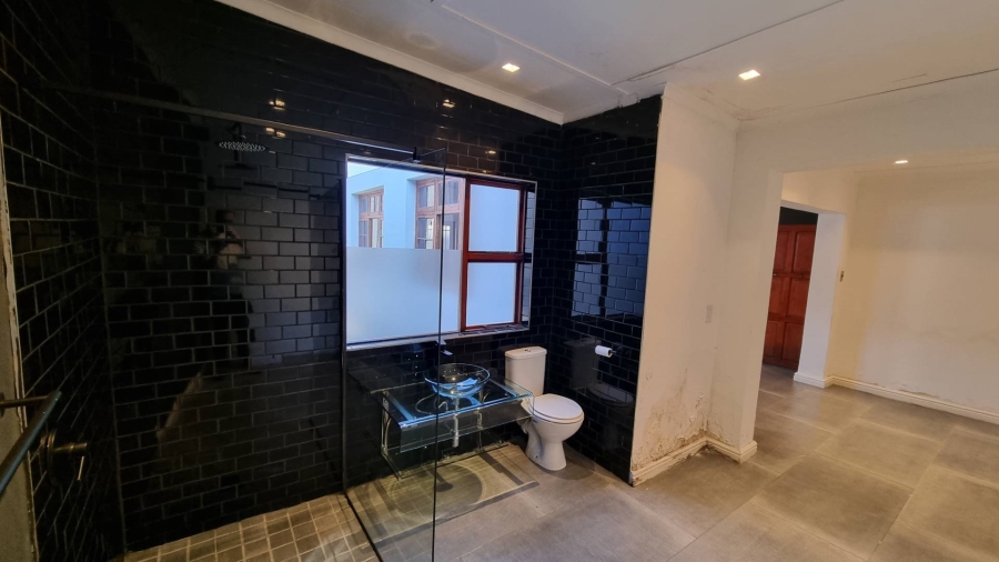 Commercial Property for Sale in Woodstock Western Cape